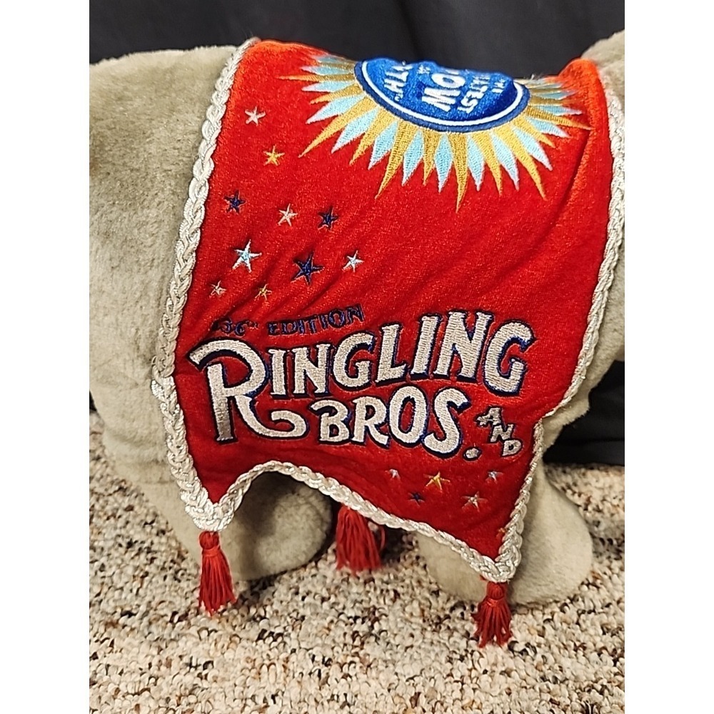 VINTAGE RINGLING BROS BARNUM 136TH EDITION ELEPHANT PLUSH STUFFED CIRCUS ANIMAL - Picture 6 of 12